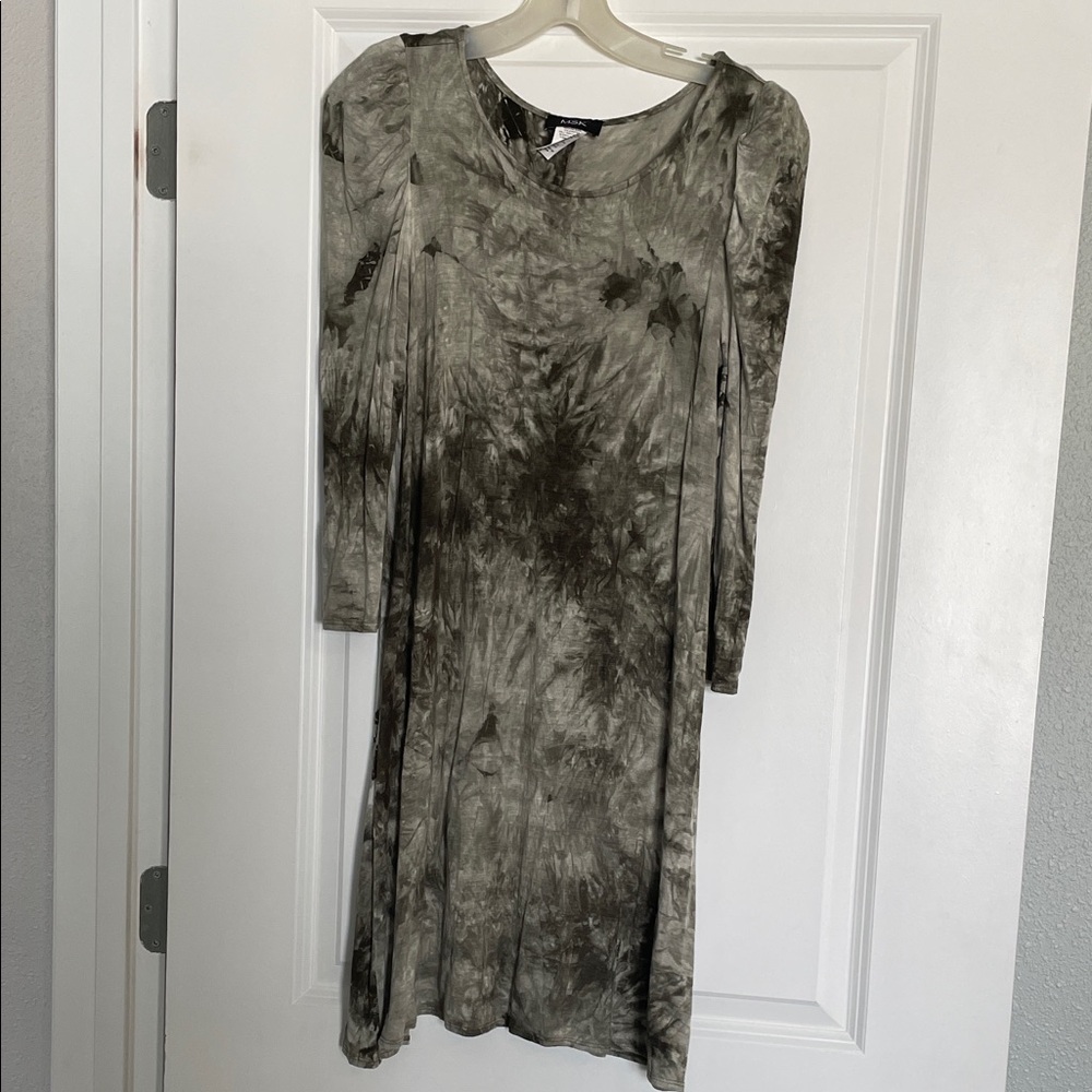 MSK Long Sleeve Green Dress Tie-Dye Size Medium NWOT NEW